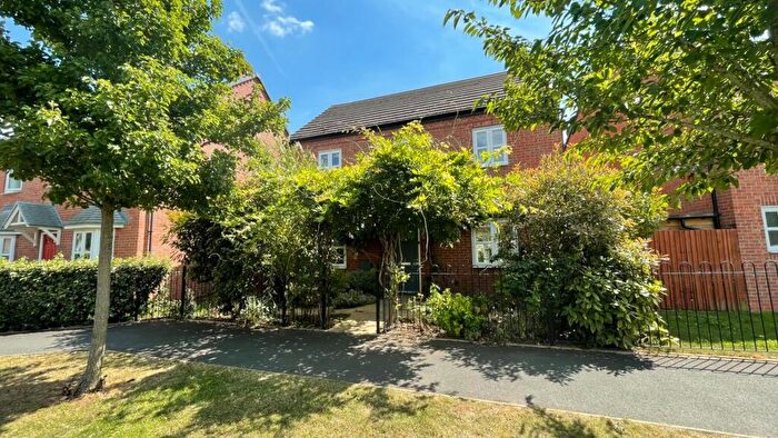 4 Bedroom Detached House For Sale In Western Heights Road, Meon Vale, CV37