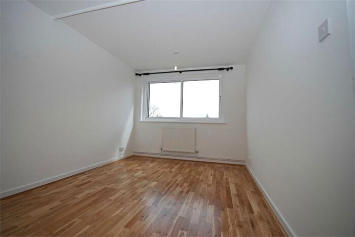 2 Bedroom Apartment To Rent In Westpoint, Shortlands Grove, Bromley, BR2