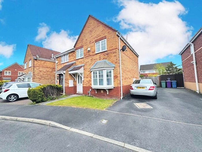 3 Bedroom Semi-Detached House For Sale In Scorpio Close, Liverpool, L14