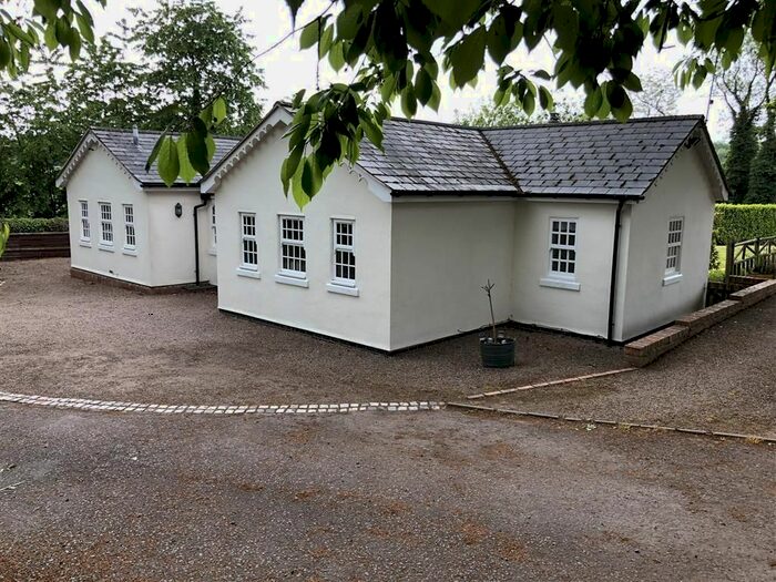 3 Bedroom Bungalow To Rent In Blakeshall, Wolverley, Kidderminster, DY11