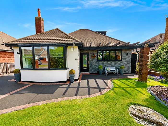 3 Bedroom Bungalow For Sale In Lowcross Road, Poulton-Le-Fylde, FY6