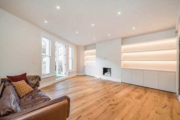 3 Bedroom Flat For Sale In Bevington Road, North Kensington, W10