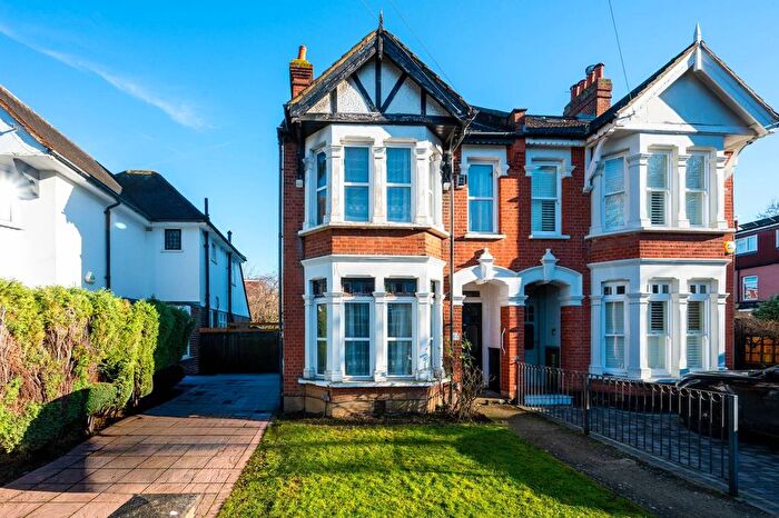 3 Bedroom Semi-Detached House For Sale In Howard Road, New Malden, KT3