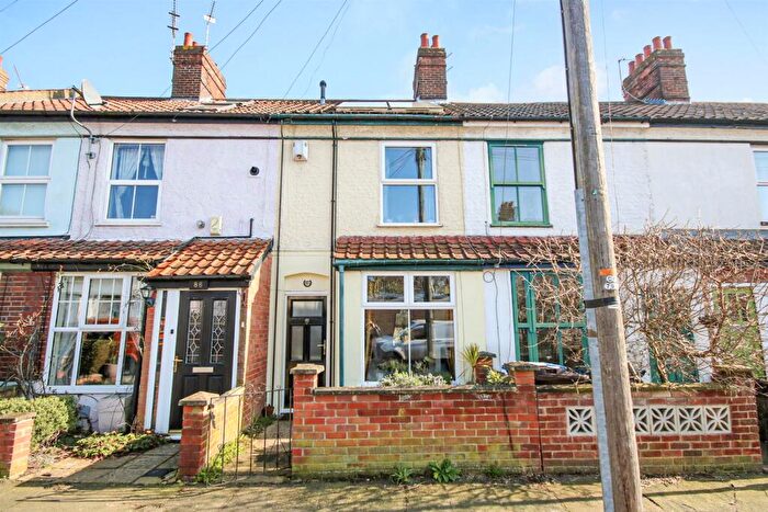2 Bedroom Terraced House For Sale In Vincent Road, Norwich, NR1