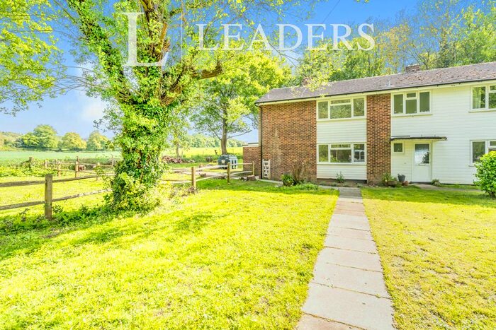 3 Bedroom Semi-Detached House To Rent In Compton, Chichester, PO18