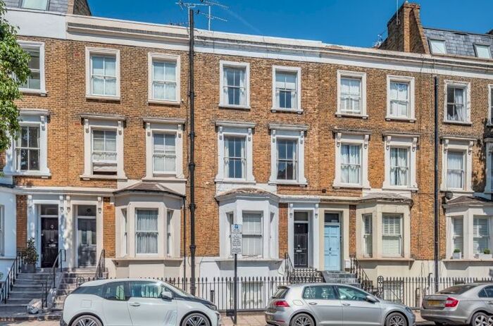 3 Bedroom Flat To Rent In Harwood Road, London, SW6