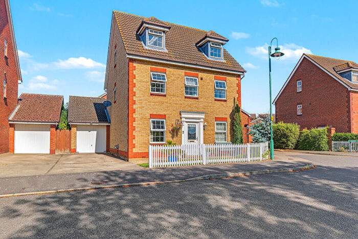 5 Bedroom Detached House For Sale In Lakeview Way, Hampton Hargate, Peterborough, PE7