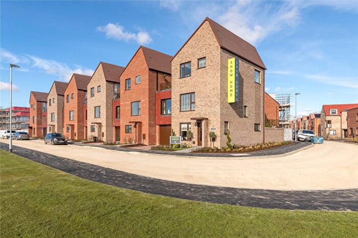 4 Bedroom Link Detached House For Sale In Franklin Gardens, Cambridge, CB3