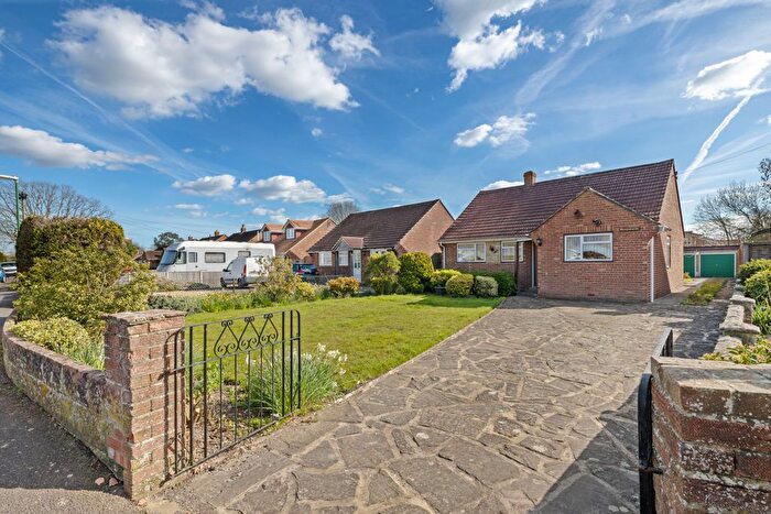 3 Bedroom Detached Bungalow For Sale In Halfrey Road, Chichester, PO18