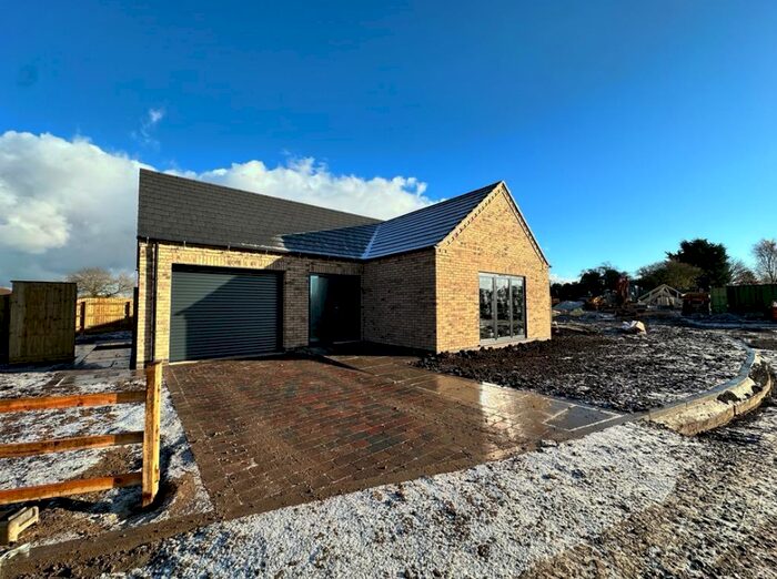 3 Bedroom Detached Bungalow For Sale In Poors End, Grainthorpe, Louth, LN11