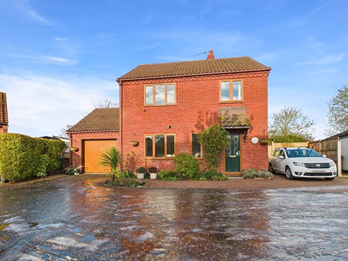 3 Bedroom Detached House For Sale In Fuller's Close, Toft Monks, NR34