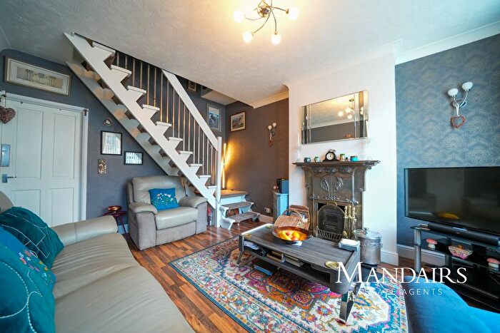 2 Bedroom Terraced House For Sale In New Road, Woodston, Peterborough, PE2