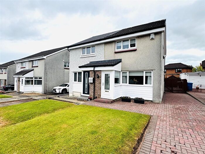 2 Bedroom Semi-Detached House For Sale In Craigfell Court, Hamilton, ML3