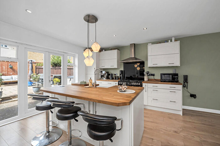 4 Bedroom Semi-Detached House For Sale In Dotterel Way, Stowmarket, Suffolk, IP14