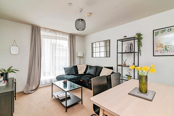 2 Bedroom Apartment To Rent In Nottingham One, Nottingham, NG1