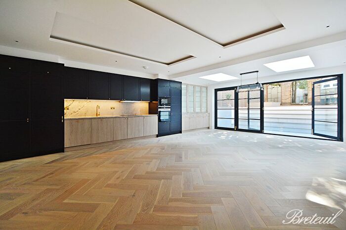 2 Bedroom Flat To Rent In Harcourt Terrace, London, SW10