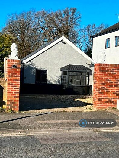 2 Bedroom Bungalow To Rent In Wigmore Road, Gillingham, ME8