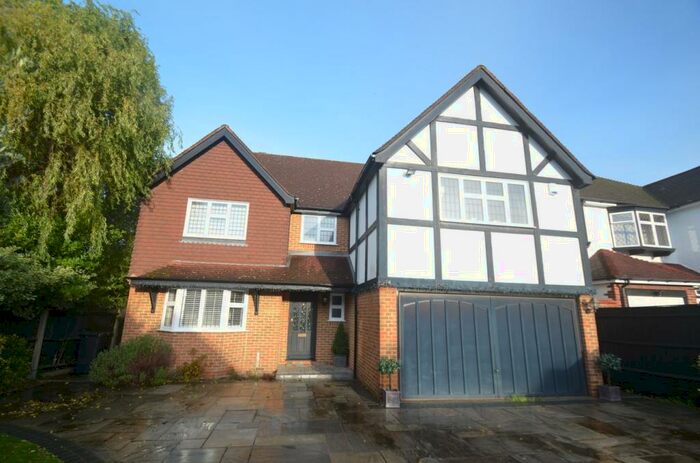 5 Bedroom Detached House To Rent In Brabourne Rise, Park Langley, Beckenham, BR3