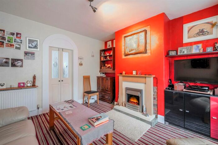 2 Bedroom Terraced House For Sale In Holme Road, Halifax, HX2