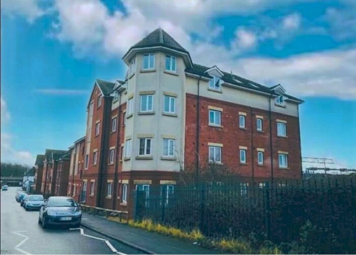 1 Bedroom Flat To Rent In Eaton Court, Trent Road Nuneaton, Warwickshire CV10