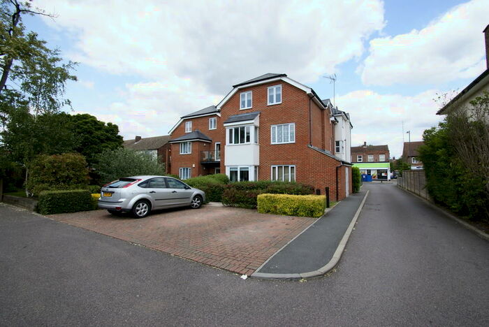 2 Bedroom Flat To Rent In Halfway Street, DA15