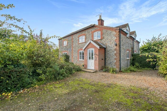 4 Bedroom Detached House For Sale In Bradfield Common, Bradfield, North Walsham, NR28