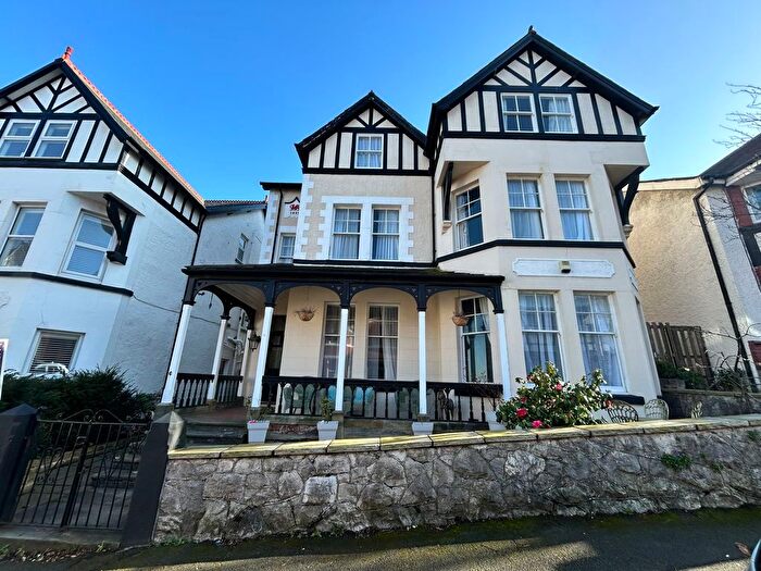 8 Bedroom Detached House For Sale In Sea Bank Road, Rhos On Sea, LL28