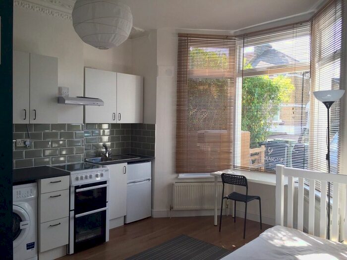 Studio To Rent In Cranston Road, Forest Hill, London, SE23