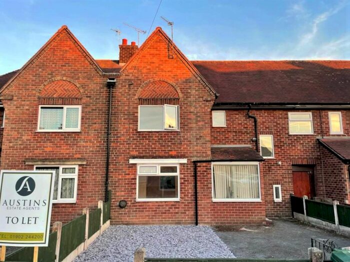 3 Bedroom Terraced House To Rent In Worcester Place, Chester, CH1