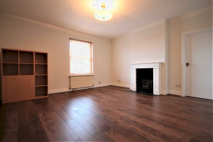 1 Bedroom Flat To Rent In Victory House, Castlehaven Road, Camden, NW1