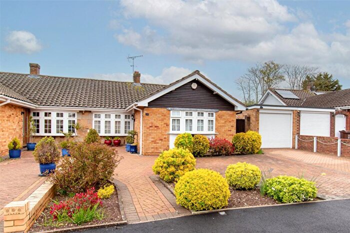 3 Bedroom Bungalow For Sale In Forefield, St. Albans, Hertfordshire, AL2