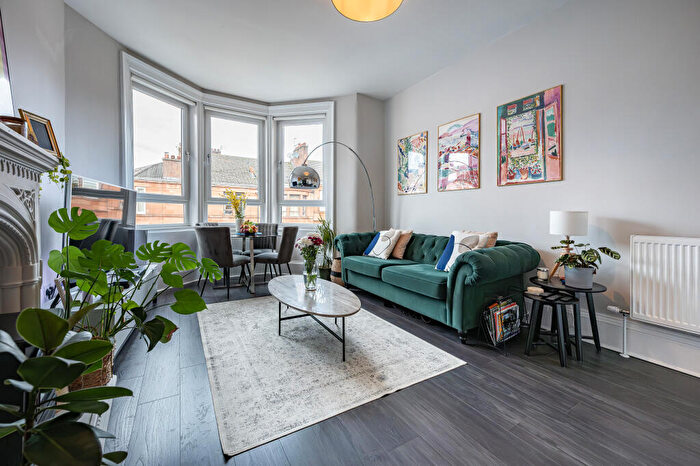 2 Bedroom Flat For Sale In Flat /, Tassie Street, Shawlands, G41