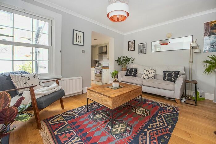 2 Bedroom End Of Terrace House To Rent In Warwick Road, Twickenham, TW2