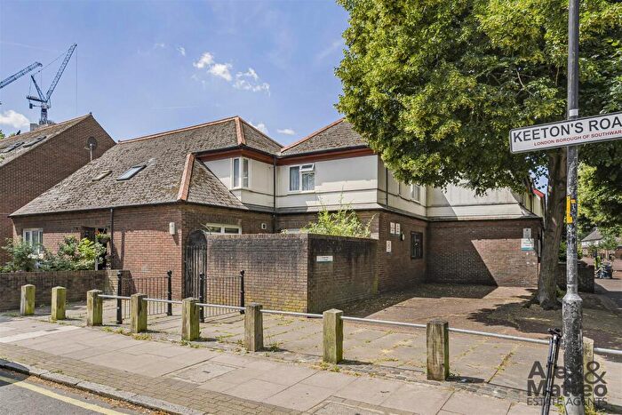 2 Bedroom House For Sale In Keetons Road, Bermondsey, SE16