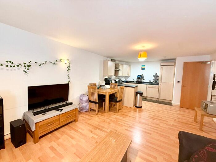 2 Bedroom Apartment To Rent In Pilcher Gate, Nottingham, Nottinghamshire, NG1