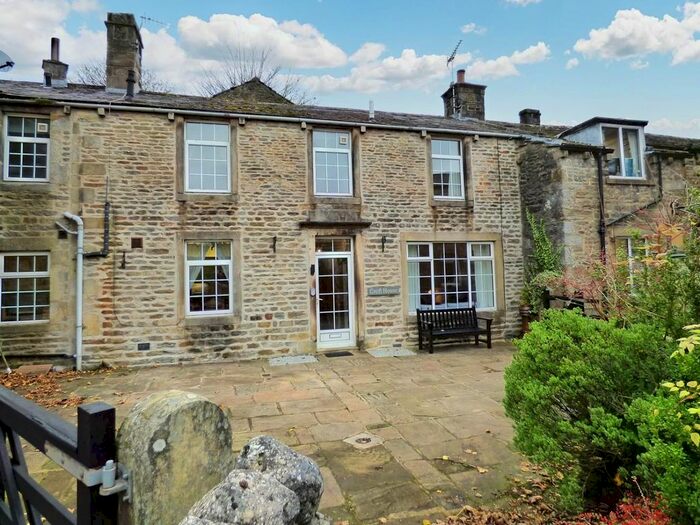3 Bedroom Town House For Sale In Croft House, Ledesway, Grassington, BD23