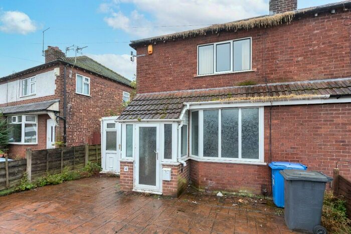 3 Bedroom Semi-Detached House For Sale In Walden Crescent, Stockport, Greater Manchester, SK7