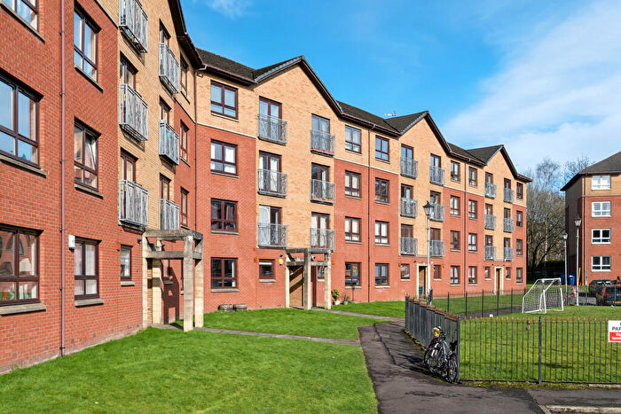 3 Bedroom Apartment To Rent In Ferry Road, G3