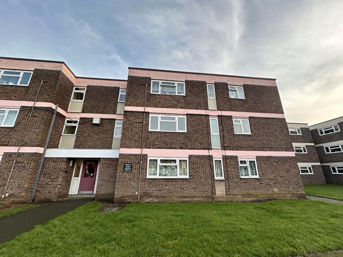 2 Bedroom Apartment For Sale In Nursery Road, St. Neots, PE19