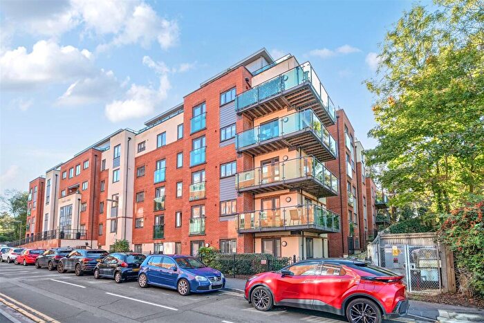 1 Bedroom Retirement Property For Sale In Stokes Lodge, Camberley, GU15