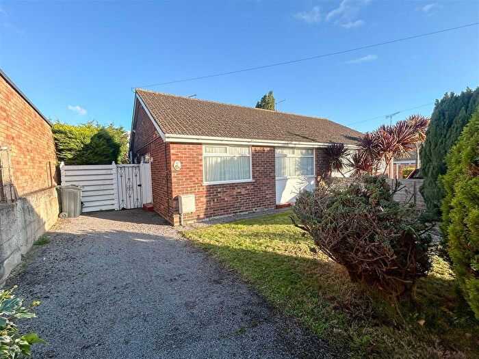 2 Bedroom Semi-detached Bungalow For Sale In Bonham Close, Great Clacton, Essex, CO15
