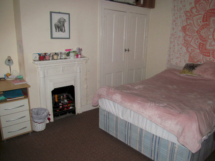 5 Bedroom Terraced House To Rent In Wokingham Road, Reading, Berkshire, RG6