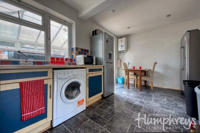 5 Bedroom Semi-Detached House To Rent In College Road, Canterbury, CT1