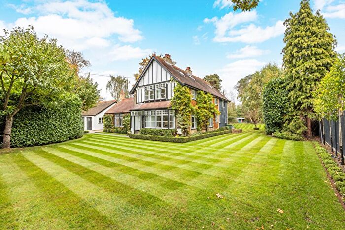 7 Bedroom Detached House For Sale In Beautiful Edwardian Residence In Watlington - Spacious Grounds And Ideal For Commuting To London, PE33