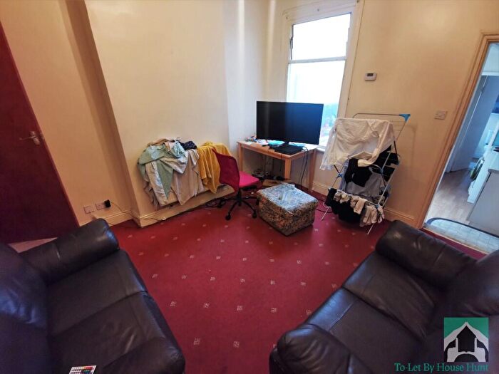 3 Bedroom Terraced House To Rent In Newton Grove, Dartmouth Road, Birmingham, B29