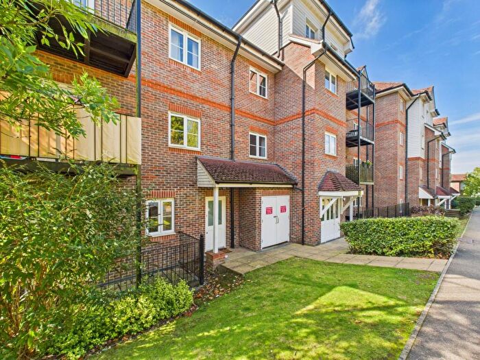 2 Bedroom Apartment To Rent In Freer Crescent, High Wycombe, Buckinghamshire, HP13