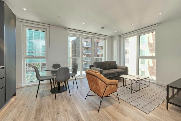 1 Bedroom Flat To Rent In Iris House, The Green Quarter, Southall, UB1