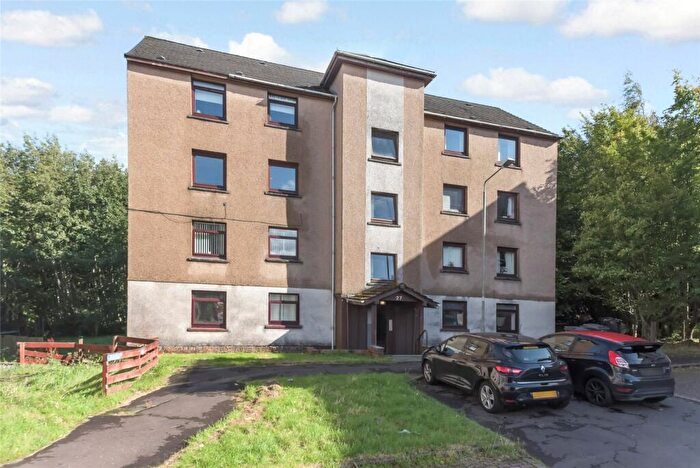 3 Bedroom Flat For Sale In Kilcreggan View, Greenock, Inverclyde, PA15