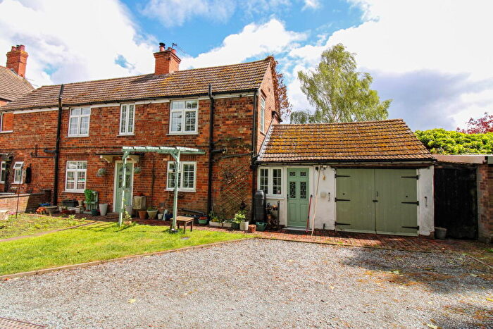 2 Bedroom Semi-Detached House For Sale In Westgate, Kexby, Gainsborough, DN21