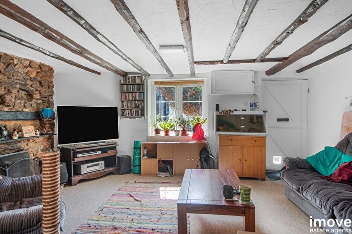 2 Bedroom End Of Terrace House For Sale In Higher Sandygate, Newton Abbot, TQ12